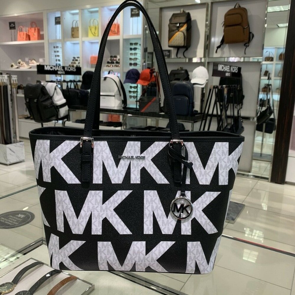 MK Jet Set Medium Carryall